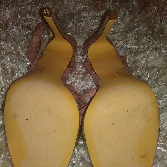 Shoes - Picture 2 of 5